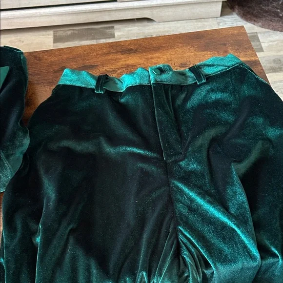 Women’s 2 Piece Suit Velvet - Picture 9 of 11